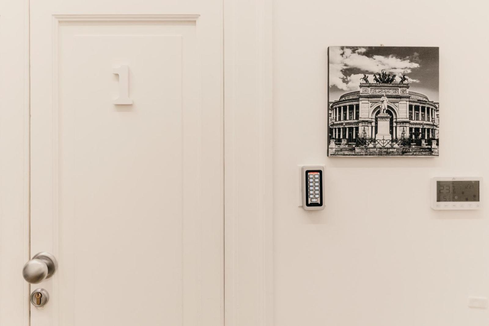 Sofia'S Central Apartment باليرمو المظهر الخارجي الصورة